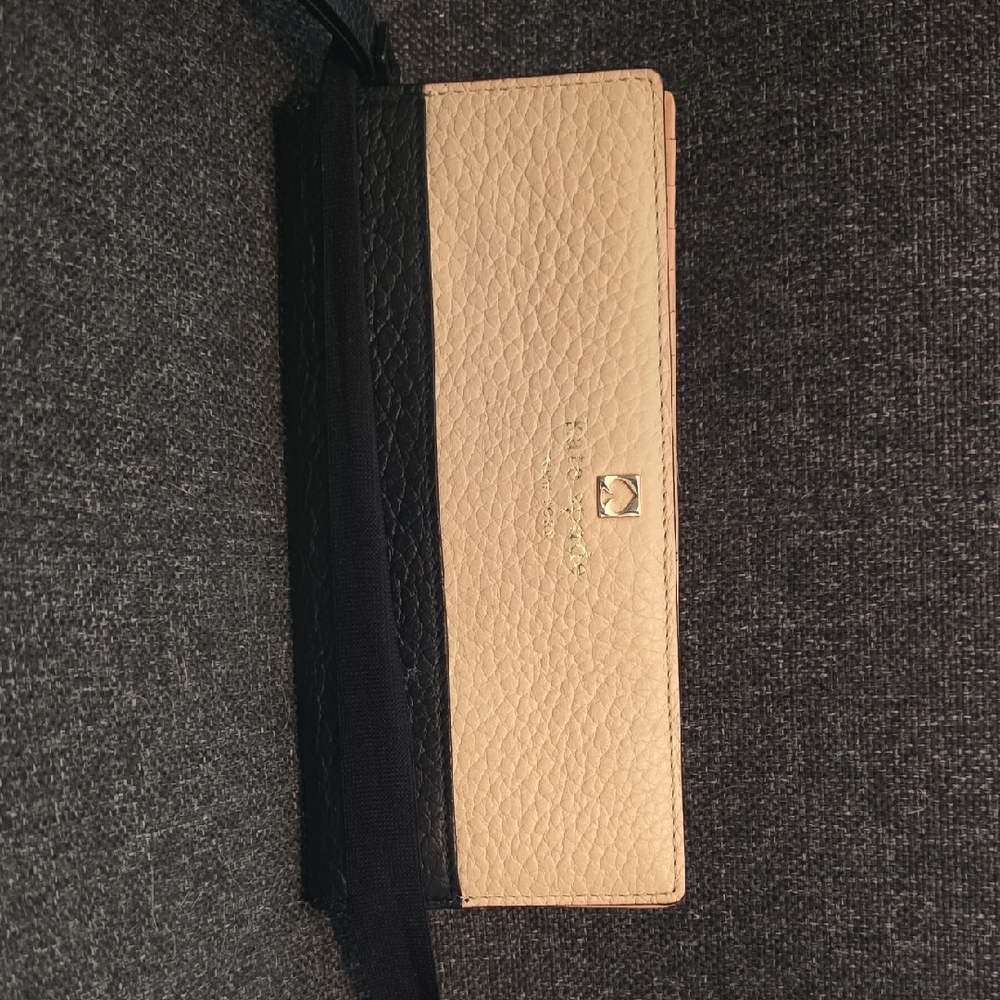 Kate Spade Black and Cream Wallet